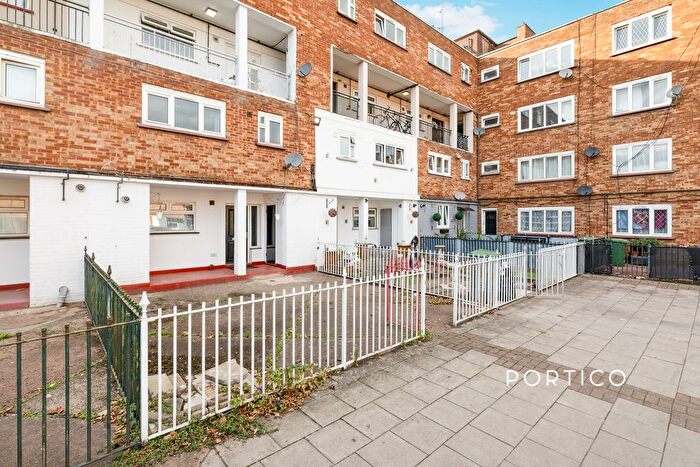 3 Bedroom Flat To Rent In Grange Road, E13