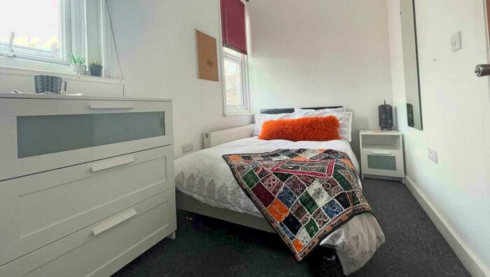 1 Bedroom House To Rent In Britannia Road North, Southsea, PO5