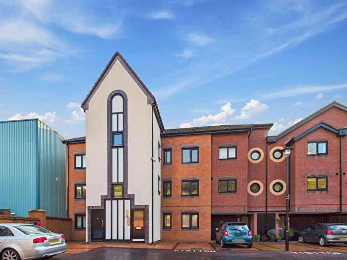 2 Bedroom Apartment For Sale In Dolphin Quay, North Shields, NE29