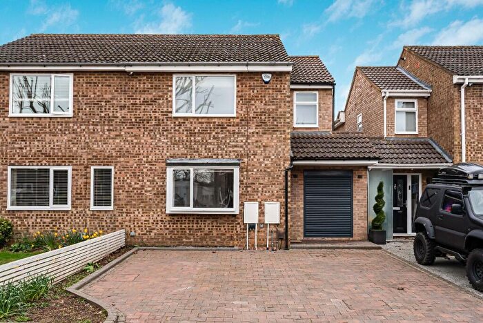 4 Bedroom Semi Detached House For Sale In The Paddocks, Welwyn Garden City, Hertfordshire, AL7