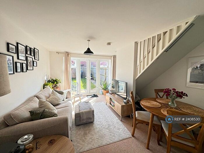 2 Bedroom Terraced House To Rent In Marmion Close, Market Harborough, LE16