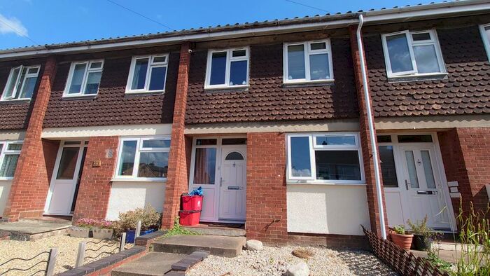 2 Bedroom House To Rent In Woodhouse Street, Warwick, CV34
