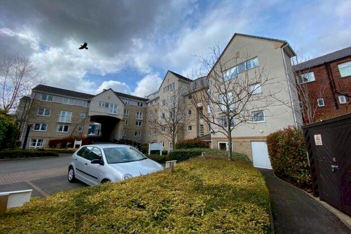 1 Bedroom Flat To Rent In Bartin Close, Sheffield, S11