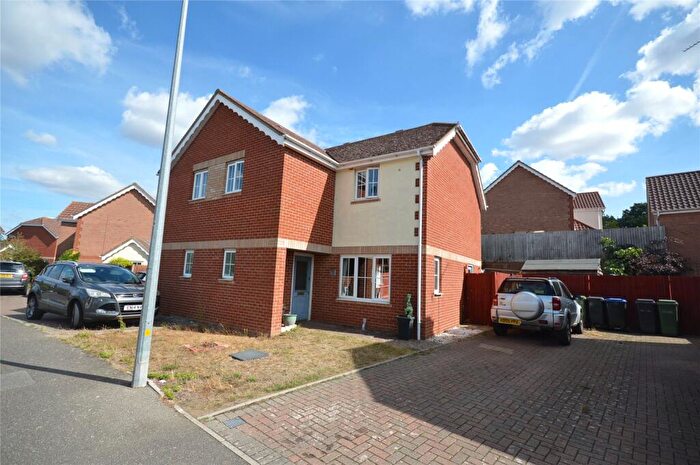 3 Bedroom Semi-Detached House For Sale In Mill Park Drive, Braintree, Essex, CM7