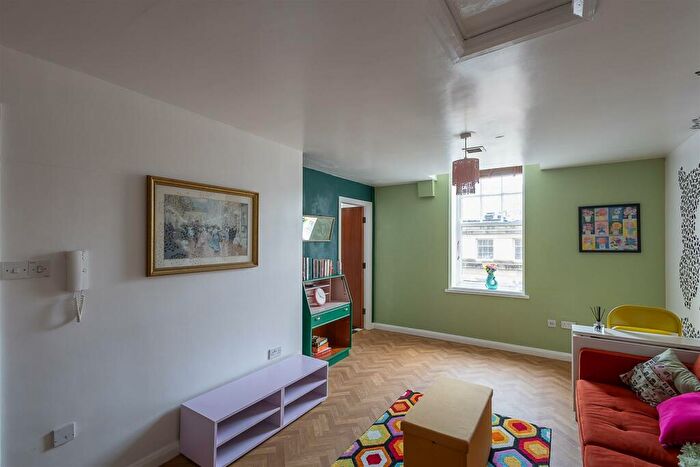 1 Bedroom Flat For Sale In Clarendon House, Clayton Street West, Newcastle Upon Tyne, NE1