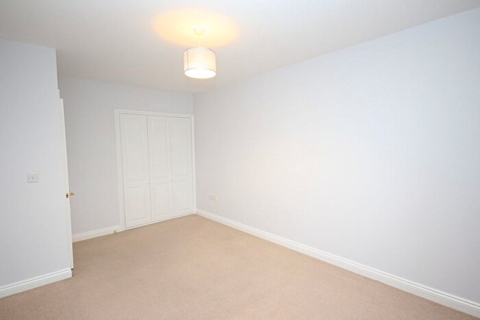 2 Bedroom Flat To Rent In Beaumont Court, Flitwick, MK45