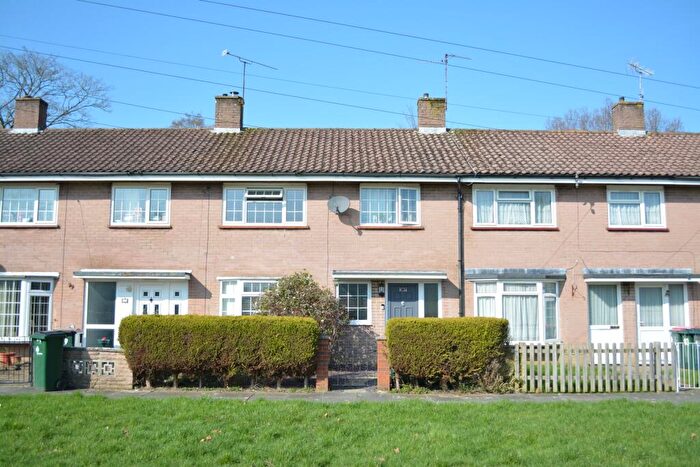 3 Bedroom House For Sale In Hawkins Road, Tilgate, RH10