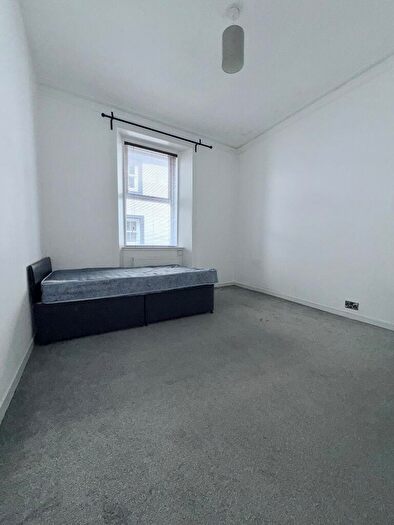 1 Bedroom Flat To Rent In Hill Street, Irvine, KA12