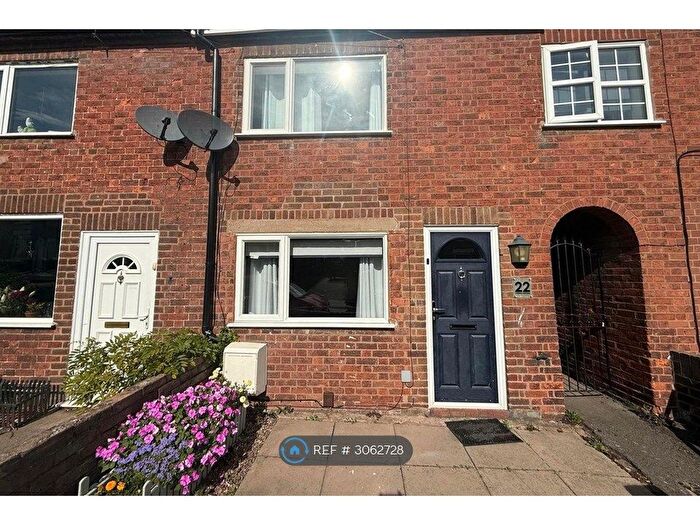 2 Bedroom Terraced House To Rent In Park St, Telford, TF7
