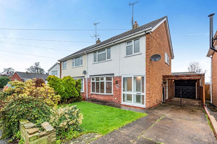 3 Bedroom Semi-Detached House For Sale In Parkway, Mold, CH7