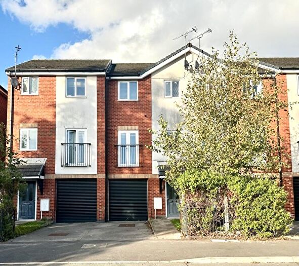 3 Bedroom Town House For Sale In Robert Hall Street Salford, M5