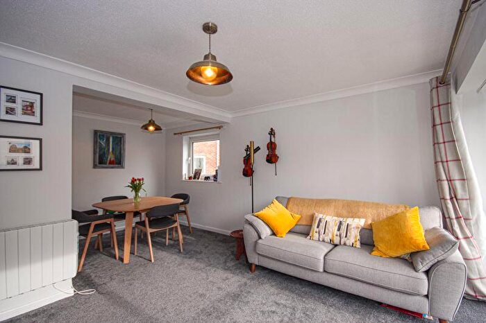 2 Bedroom Apartment For Sale In Silver Street, Lyme Regis, DT7