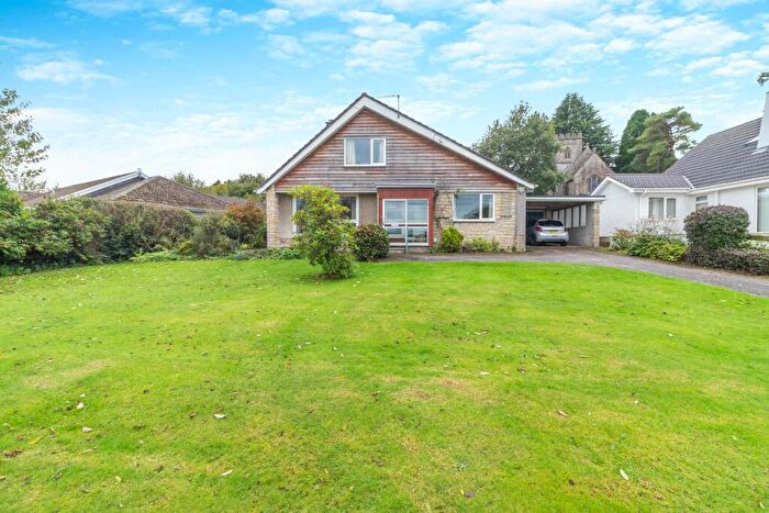 4 Bedroom Detached House For Sale In Coed-y-paen, Pontypool, NP4