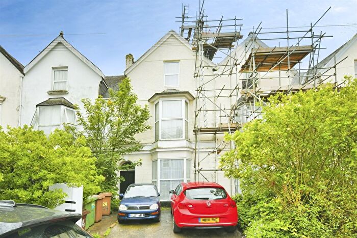 3 Bedroom Maisonette For Sale In Headland Park, Plymouth, PL4