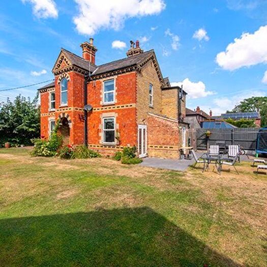 4 Bedroom Property To Rent In Sleaford Road, Ruskington, Sleaford, NG34