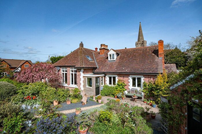 4 Bedroom Semi-Detached House For Sale In Church Road, Castlemorton, WR13