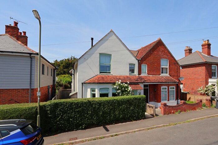 2 Bedroom Semi-Detached House For Sale In Fourth Avenue, Denvilles, Havant, PO9