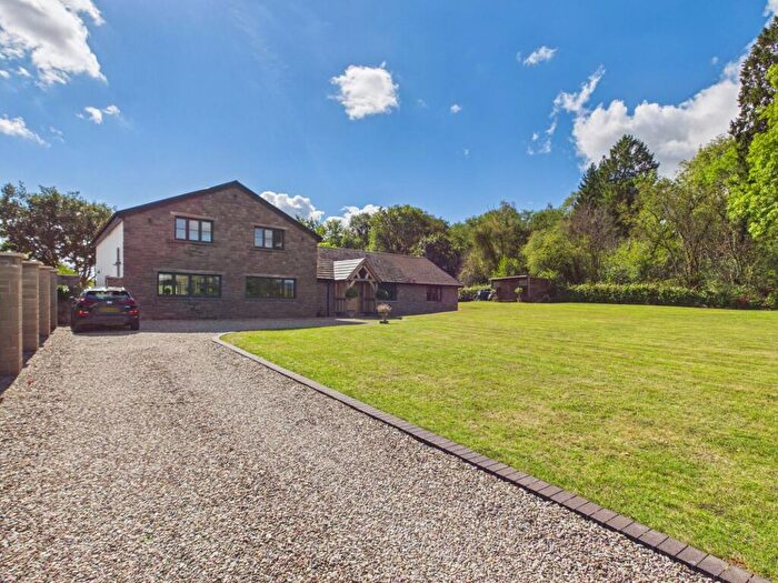 3 Bedroom Detached House For Sale In Grosmont Road, Abergavenny, NP7