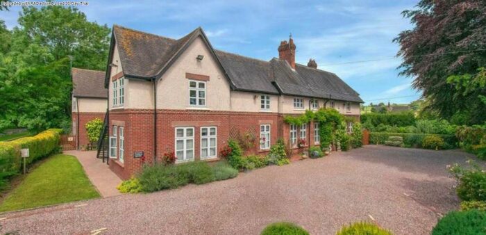 1 Bedroom Flat To Rent In College Road, Uttoxeter, ST14