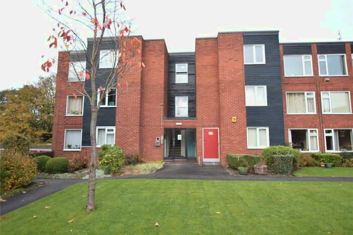 2 Bedroom Apartment To Rent In Blackmoor Court, Alwoodley, Leeds, LS17