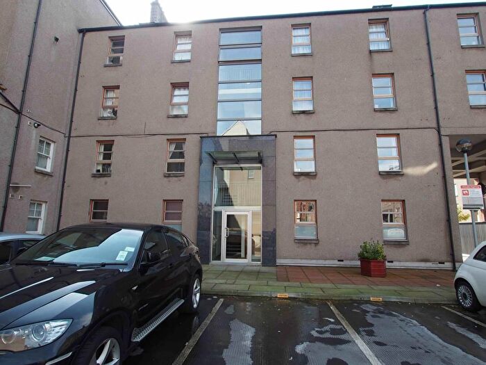 2 Bedroom Flat To Rent In Dee Street, Ground Floor, AB11