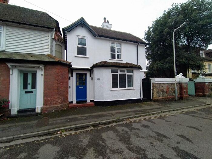 2 Bedroom House To Rent In Castle Road, Sandgate, CT20