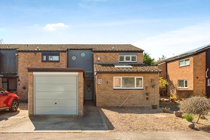 3 Bedroom End Of Terrace House For Sale In Tenby Close, Cherry Hinton, Cambridge, CB1