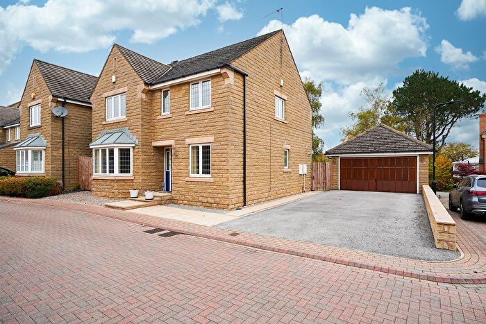 4 Bedroom Detached House For Sale In Harlech Mead, Sheffield, S10
