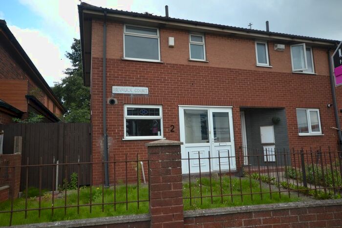 2 Bedroom Terraced House To Rent In Rievaulx Court, Hull, HU7