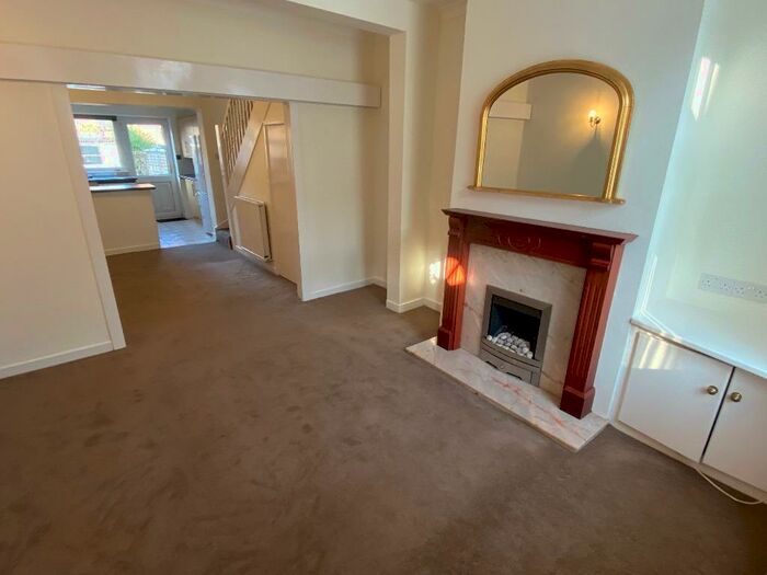 3 Bedroom Terraced House To Rent In Peel Street, Macclesfield, SK11