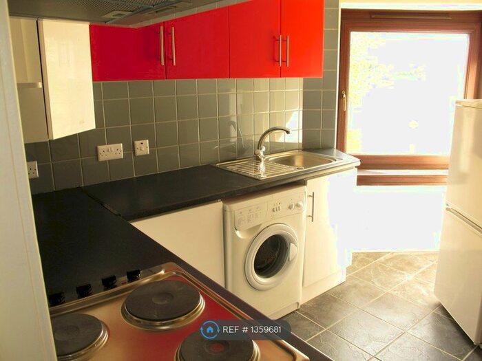 1 Bedroom Flat To Rent In The Furlongs, Hamilton, ML3