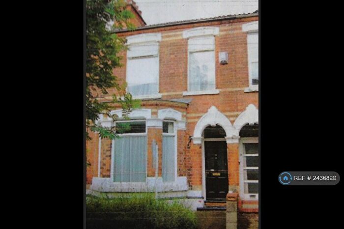 2 Bedroom Terraced House To Rent In Malvern Avenue, Hull, HU5
