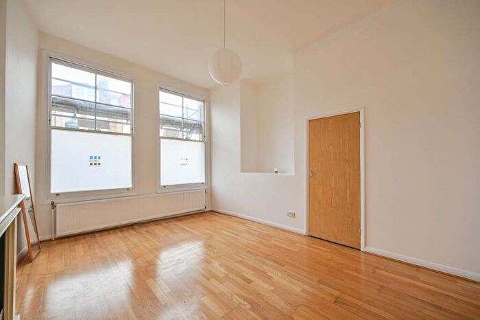 1 Bedroom Flat For Sale In Hornsey Rise Gardens, Archway, London, N19