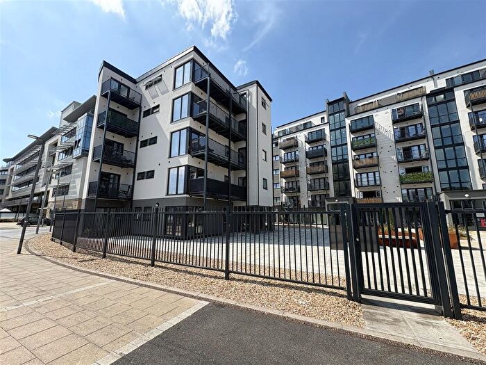 1 Bedroom Flat To Rent In Martin Court, Hastings, TN34