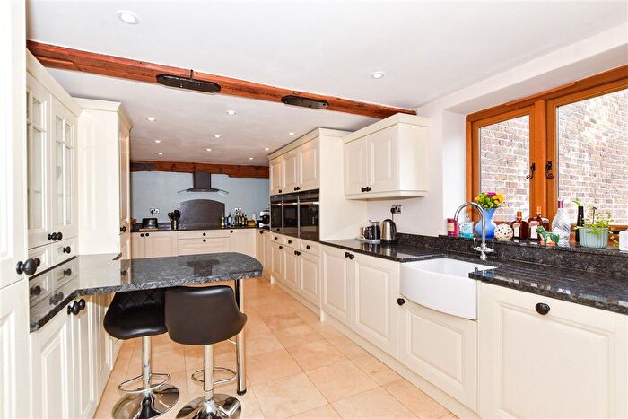 6 Bedroom Barn Conversion For Sale In Church Lane, West Farleigh, Maidstone, Kent, ME15