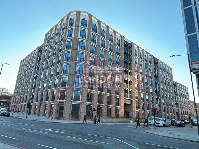 2 Bedroom Flat To Rent In Calthorpe Street, Farringdon, London, WC1X