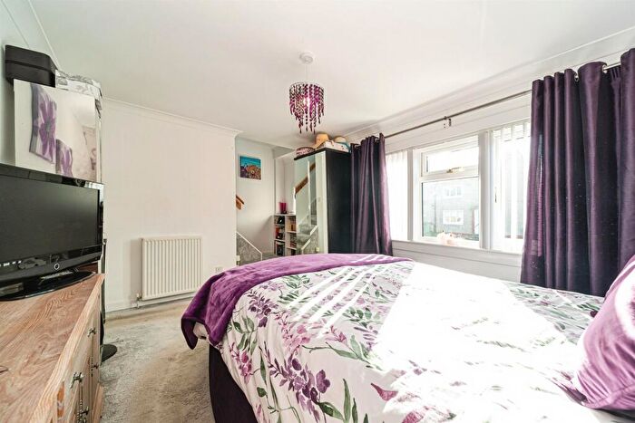 2 Bedroom Terraced House For Sale In Annan Drive, Rutherglen, Glasgow, G73