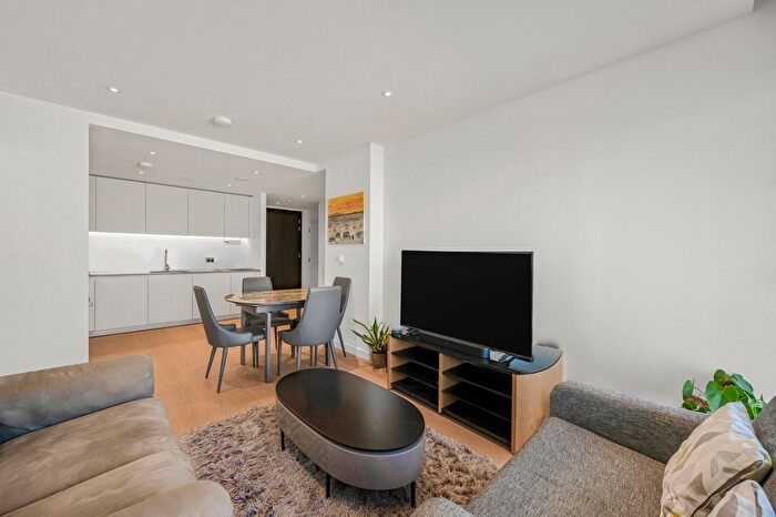 2 Bedroom Flat To Rent In Cutter Lane, Canary Wharf, SE10