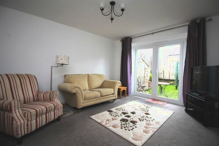 2 Bedroom Maisonette To Rent In Trinity Place, Bexleyheath, DA6