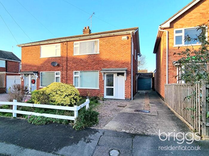 3 Bedroom Semi Detached House For Sale In Elm Crescent, Glinton, Market Deeping, PE6