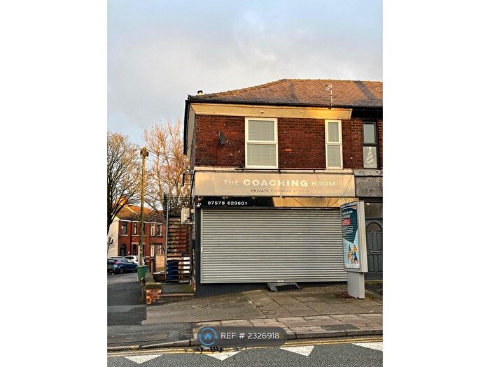 1 Bedroom Flat To Rent In Bury Old Road, Prestwich, M45