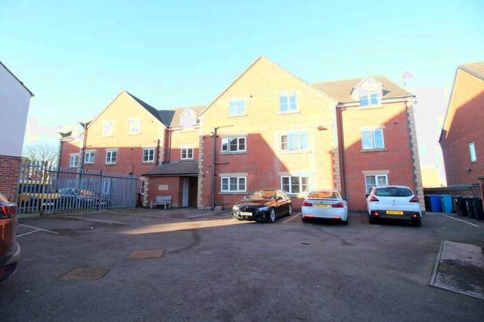 2 Bedroom Flat To Rent In Brookfield Mews, Sandiacre, Nottingham, NG10