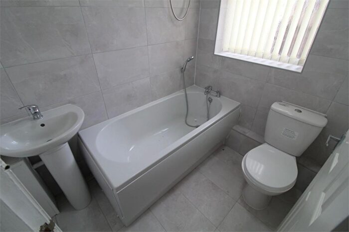 2 Bedroom House To Rent In Goswell Street, Liverpool, L15