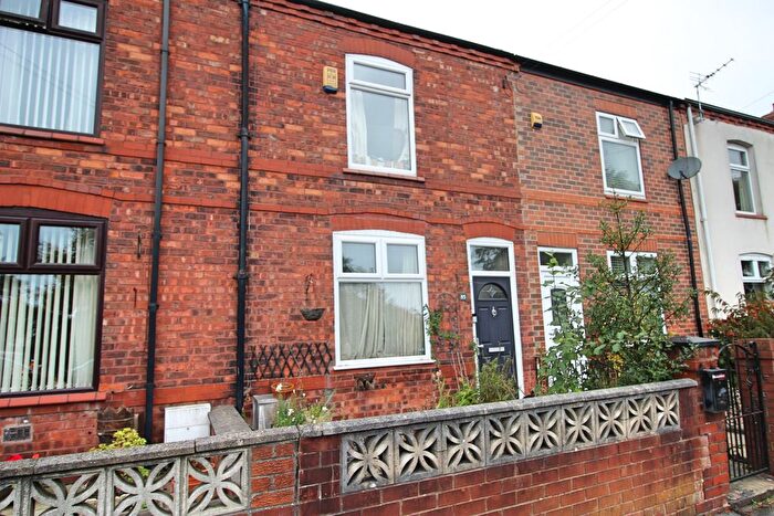 2 Bedroom Terraced House For Sale In Heaton Street, Wigan, WN6