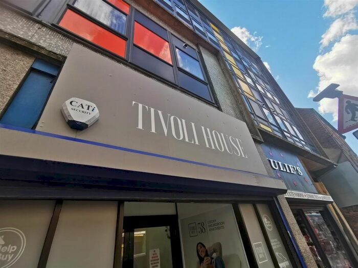 1 Bedroom Flat To Rent In Tivoli House, Paragon Street, Hull, HU1