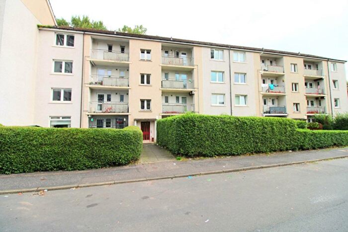 2 Bedroom Flat To Rent In Carbisdale Street, Springburn, Glasgow, G22