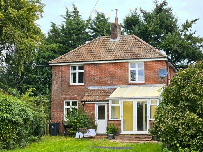 4 Bedroom Detached House To Rent In West Melbury, SP7