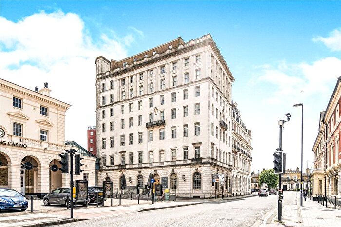 1 Bedroom Flat For Sale In Imperial Apartments, South Western House, Southampton, SO14