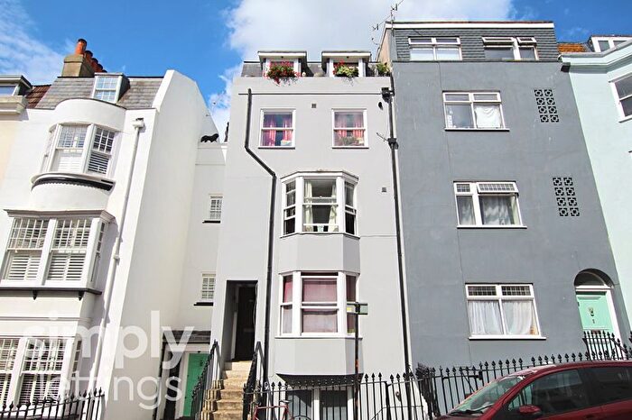1 Bedroom Flat To Rent In Devonshire Place, Brighton, BN2