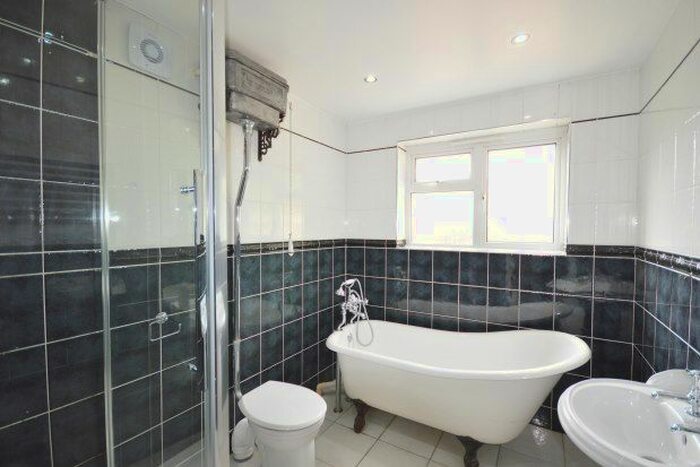 3 Bedroom Property To Rent In Hauxton, Cambridge, CB22